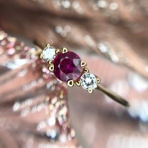 14kt Yellow Gold .30ct Ruby & .04tcw Diamond Ring